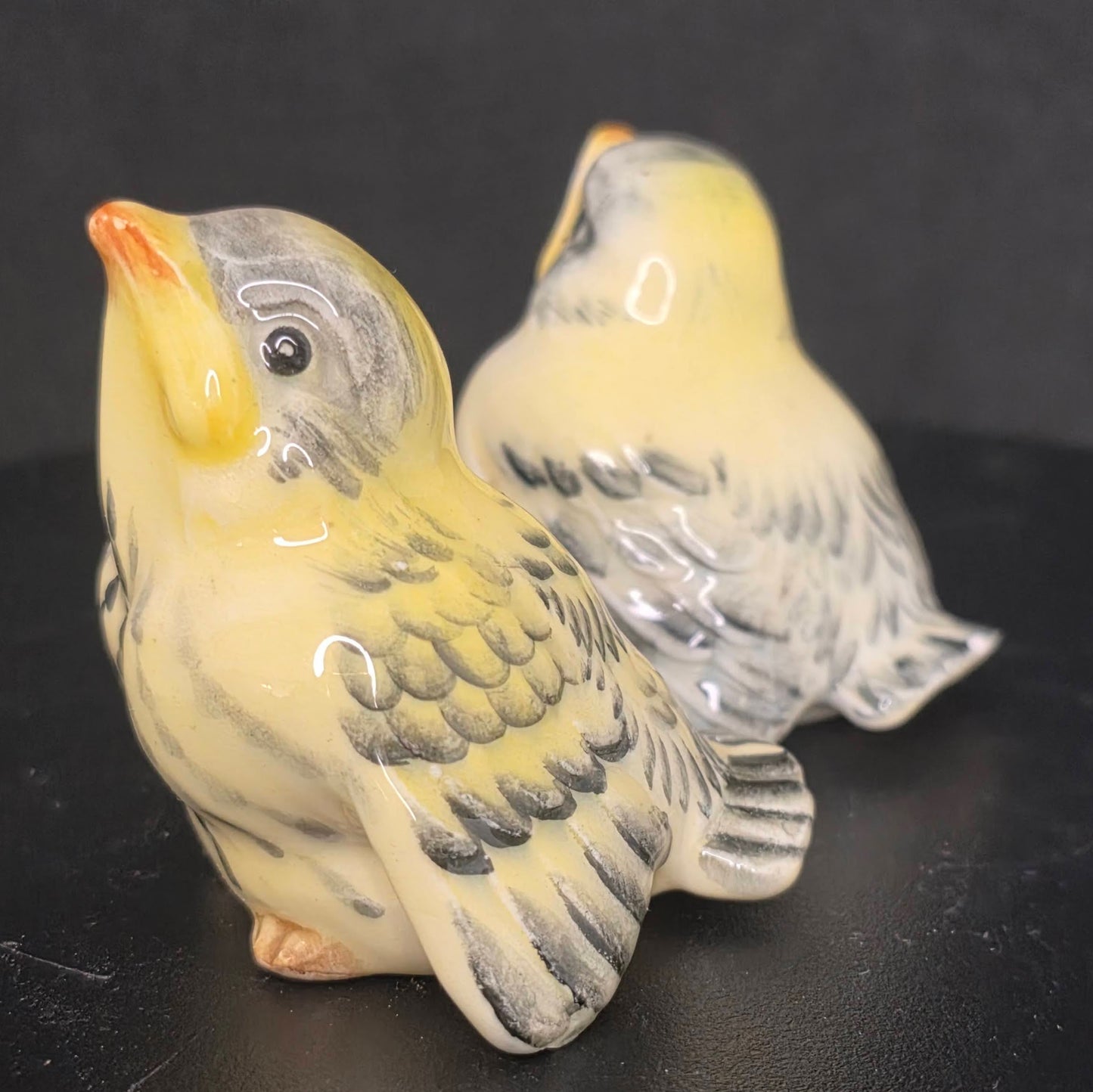 Vintage chickadee salt and pepper shakers, circa 1950s, made in Japan